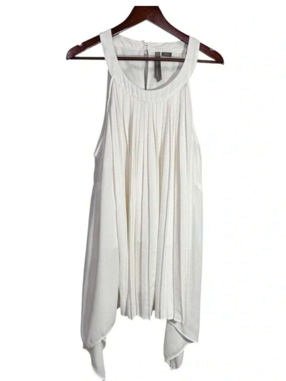 Pennington's White Scoop Neck Sleeveless Blouse 2X